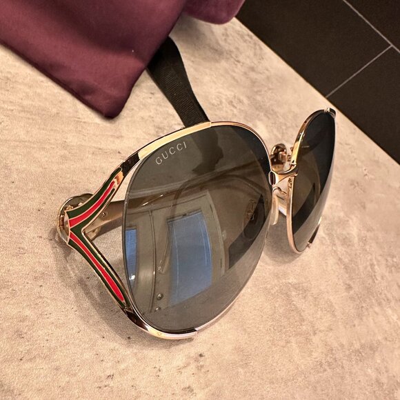 Gucci Accessories - Gucci GG0225S XL | Gold/Green Red Stripe | Excellent Condition